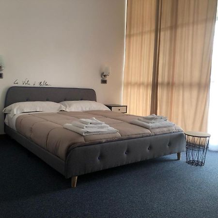 Hotel Domus Cerreto dʼEsi Dış mekan fotoğraf