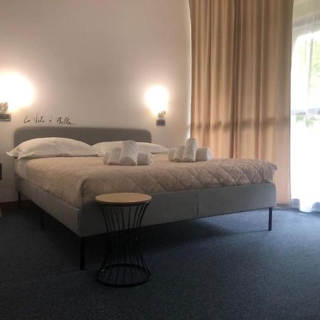 Hotel Domus Cerreto dʼEsi Dış mekan fotoğraf